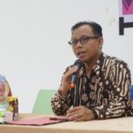 Wakil ketua III saat memberikan sambutan saat pelantikan UKM Lima Sidik pada Jum'at, 03/05/24